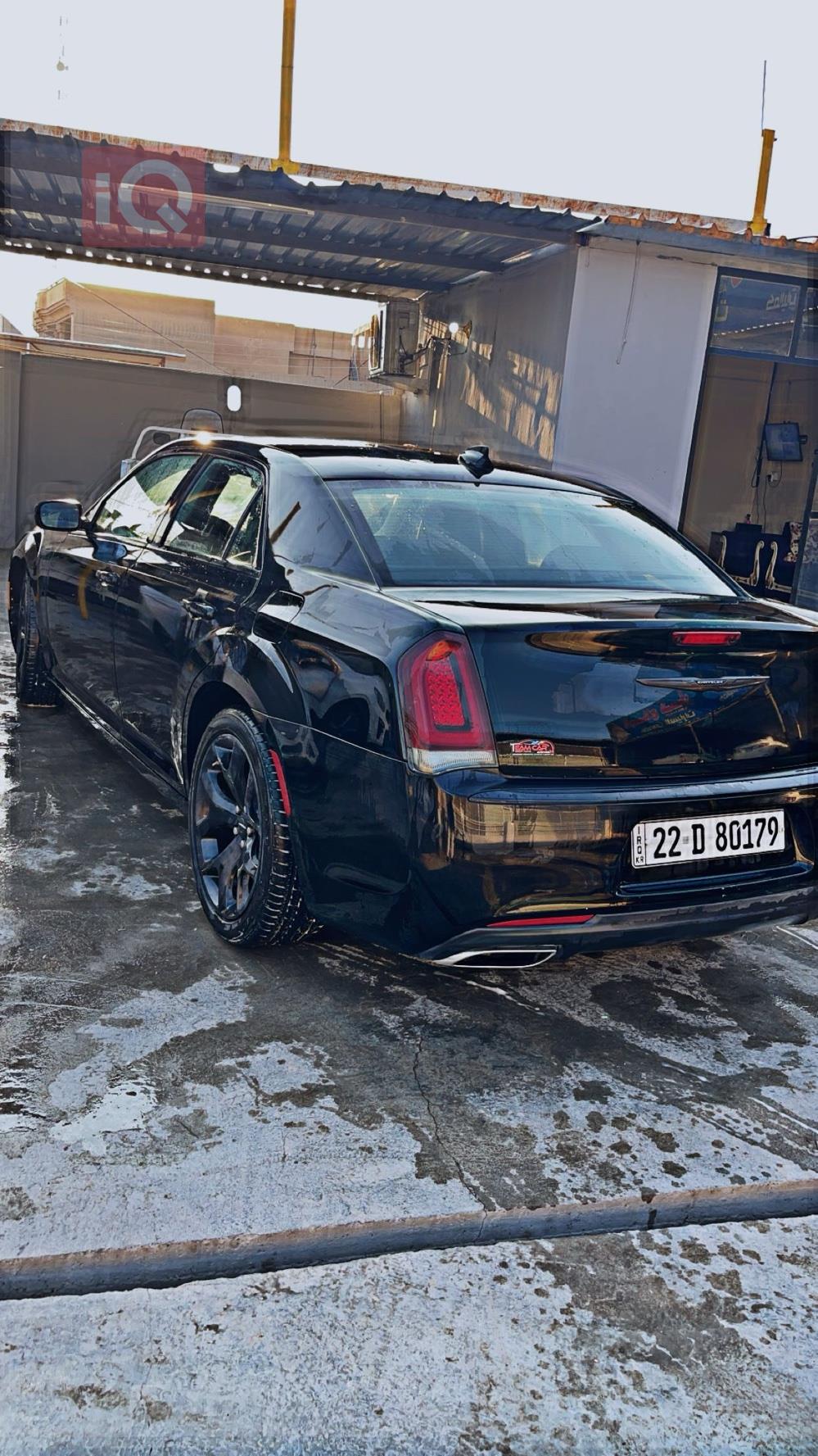 کرایسلەر 300